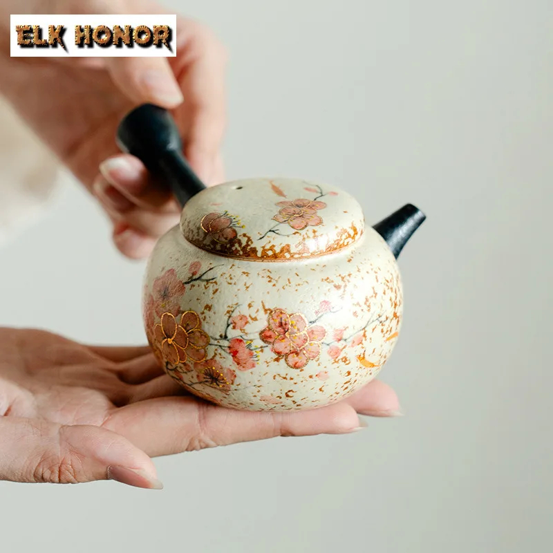 150ml Hand-painted Plum Blossom Side Handle Teapot Handmade Tea Infuser Pot Tea Making Kettle with Ball Hole Drinkware Ornaments
150ml Hand-painted Plum Blossom Side Handle Teapot Handmade Tea Infuser Pot Tea Making Kettle with Ball Hole Drinkware Ornaments