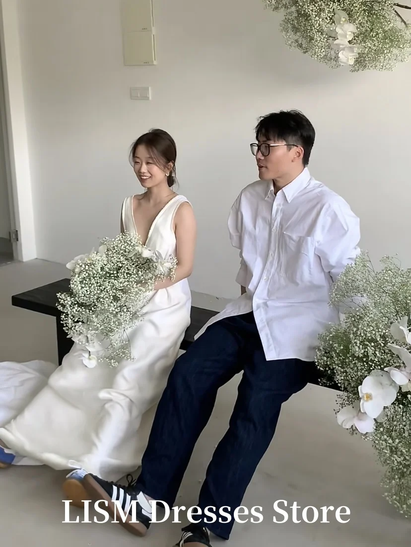 LISM White Simple A-Line Korea Wedding Dresses Photo Shoot V-Neck Floor Length Sleeveless Event Gowns웨딩드레스Customized Corsets
LISM White Simple A-Line Korea Wedding Dresses Photo Shoot V-Neck Floor Length Sleeveless Event Gowns웨딩드레스Customized Corsets