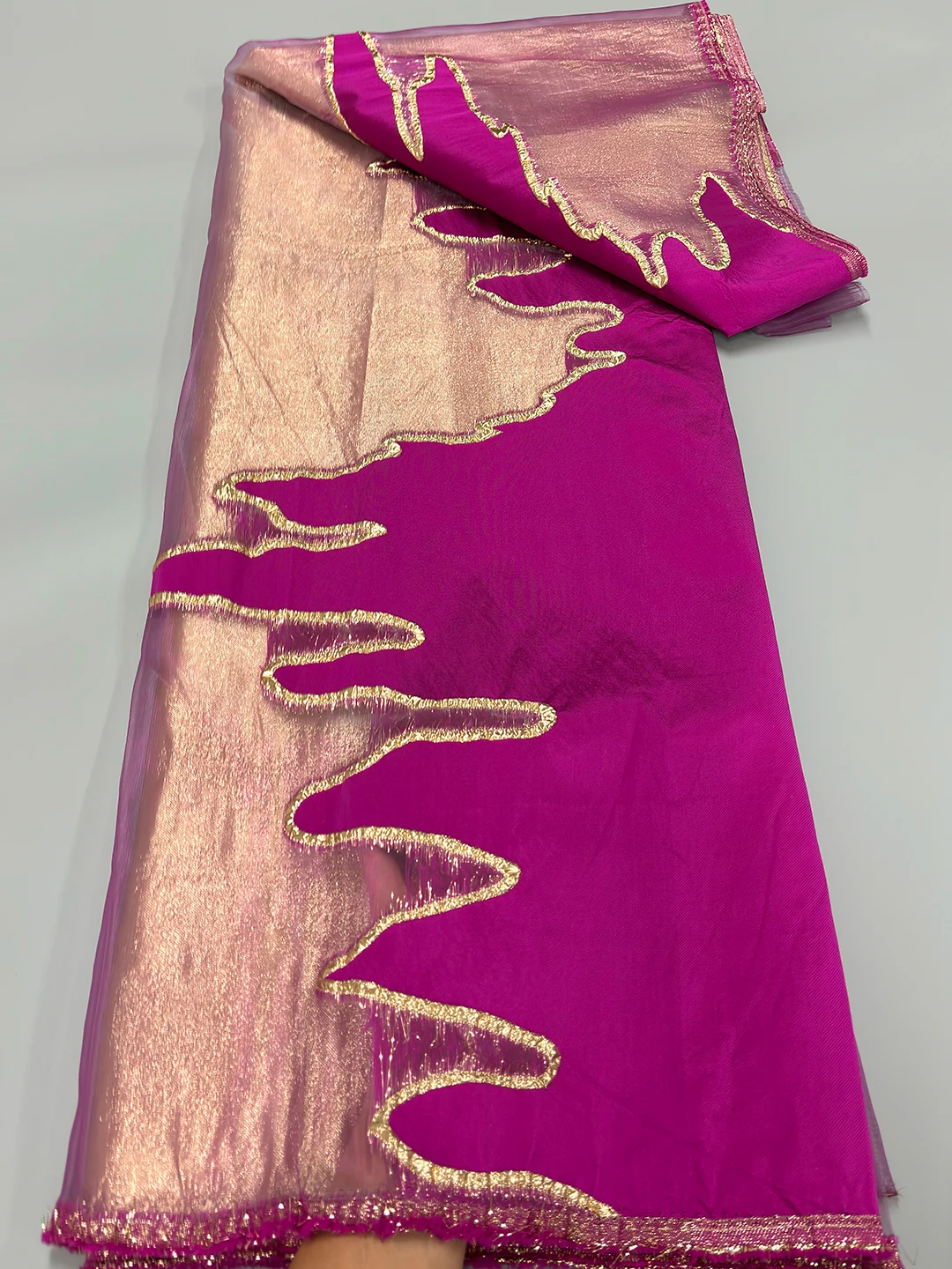 Новый дизайн, нигерийская кружевная ткань из органзы, 2024, африканская парча, жаккардовая кружевная ткань из органзы, высокое качество, французское тюлевое кружевное платье
Новый дизайн, нигерийская кружевная ткань из органзы, 2024, африканская парча, жаккардовая кружевная ткань из органзы, высокое качество, французское тюлевое кружевное платье