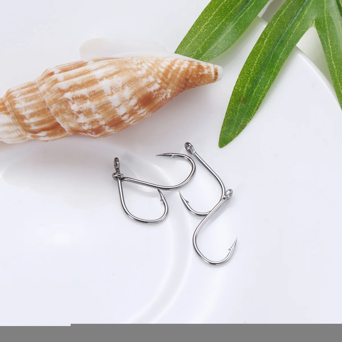 100 pcs Boxed Fish Hook Carbon Steel Durable Saltwater Freshwater Fishing Pike Salmon Bass Herring Muskie Crucian Pickerel
100 pcs Boxed Fish Hook Carbon Steel Durable Saltwater Freshwater Fishing Pike Salmon Bass Herring Muskie Crucian Pickerel