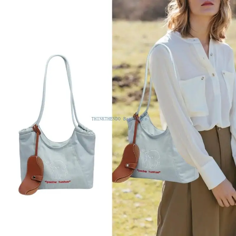 340D Embroidered Dog Pattern Shoulder Bag Offering Comfort And Ample Space for Women
340D Embroidered Dog Pattern Shoulder Bag Offering Comfort And Ample Space for Women