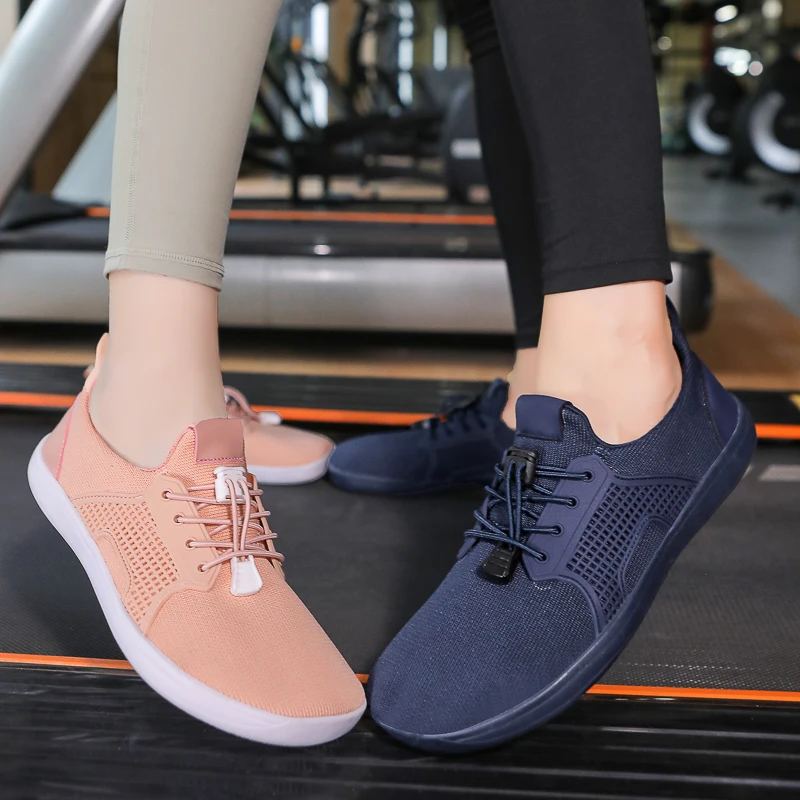 Men's and Women's Fitness Shoes Wide Feet Spring and Summer Barefoot Sports Shoes Wide Version Simple Running Shoes for Men
Men's and Women's Fitness Shoes Wide Feet Spring and Summer Barefoot Sports Shoes Wide Version Simple Running Shoes for Men