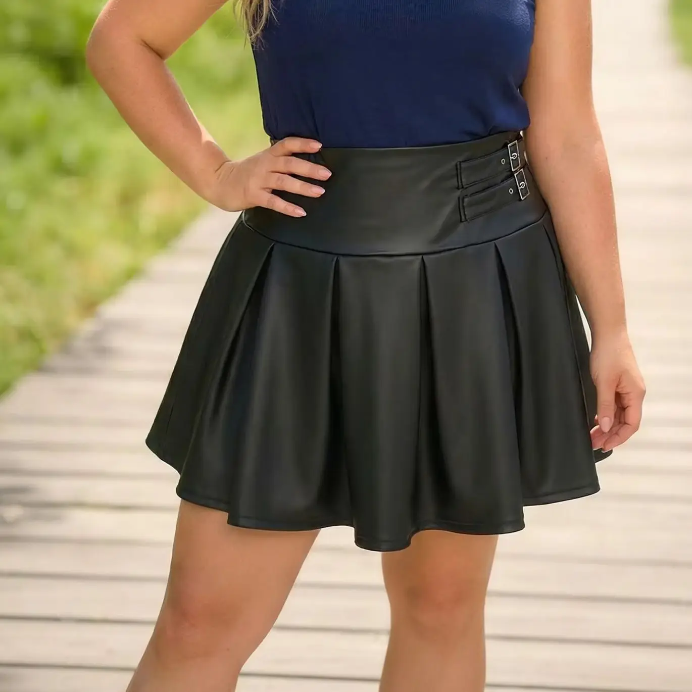 Women Fashion Plus Size Elastic Matte Faux Leather Pleated Mini Skirt, 5XL 6XL Mini Ladies' PU Leather Sexy Skirt Support Custom
Women Fashion Plus Size Elastic Matte Faux Leather Pleated Mini Skirt, 5XL 6XL Mini Ladies' PU Leather Sexy Skirt Support Custom