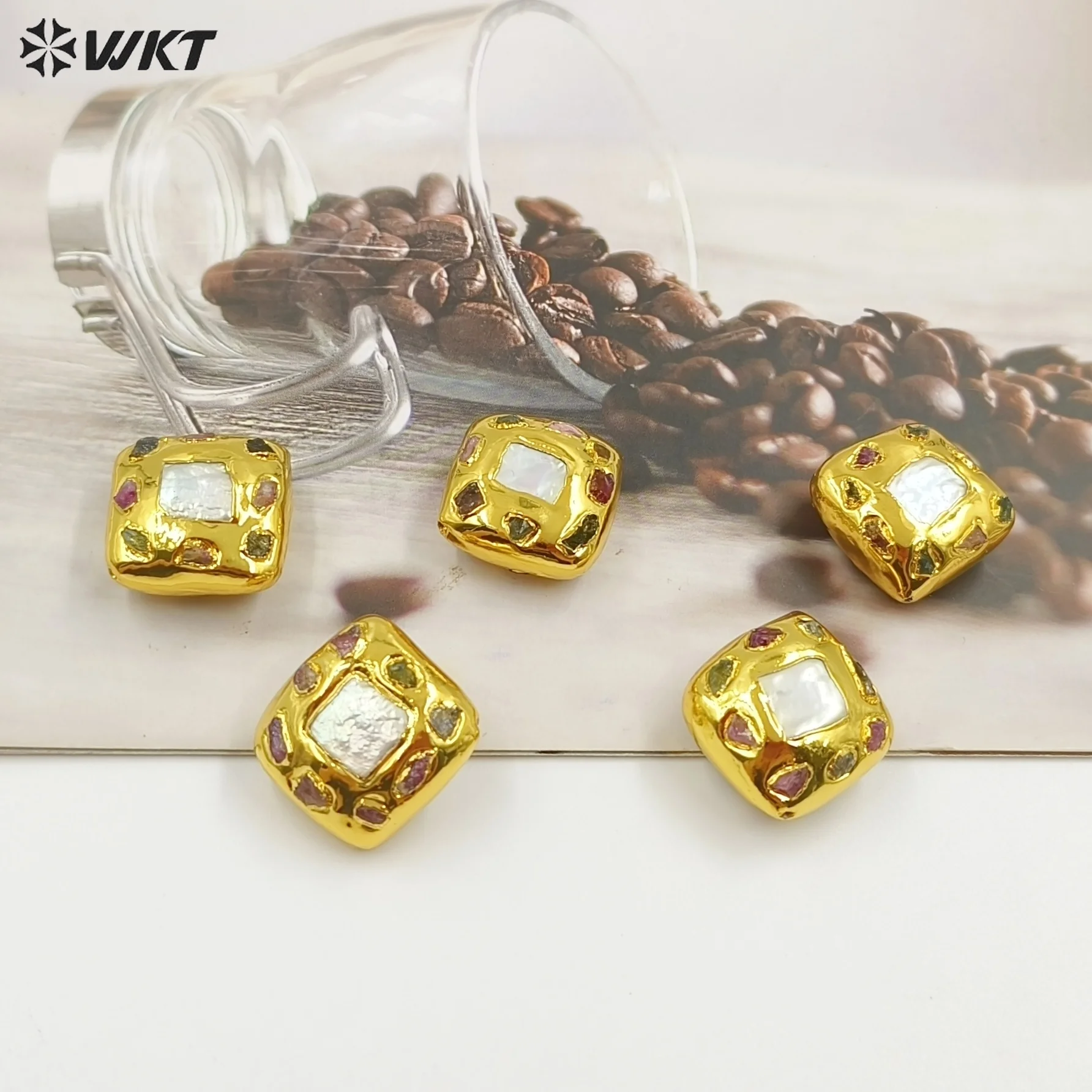 JFB015 WKT Wholesale Simple Elegant Freshwater Pearl Tourmaline Jewelry Findings Handmake DIY Dressing ACC
JFB015 WKT Wholesale Simple Elegant Freshwater Pearl Tourmaline Jewelry Findings Handmake DIY Dressing ACC