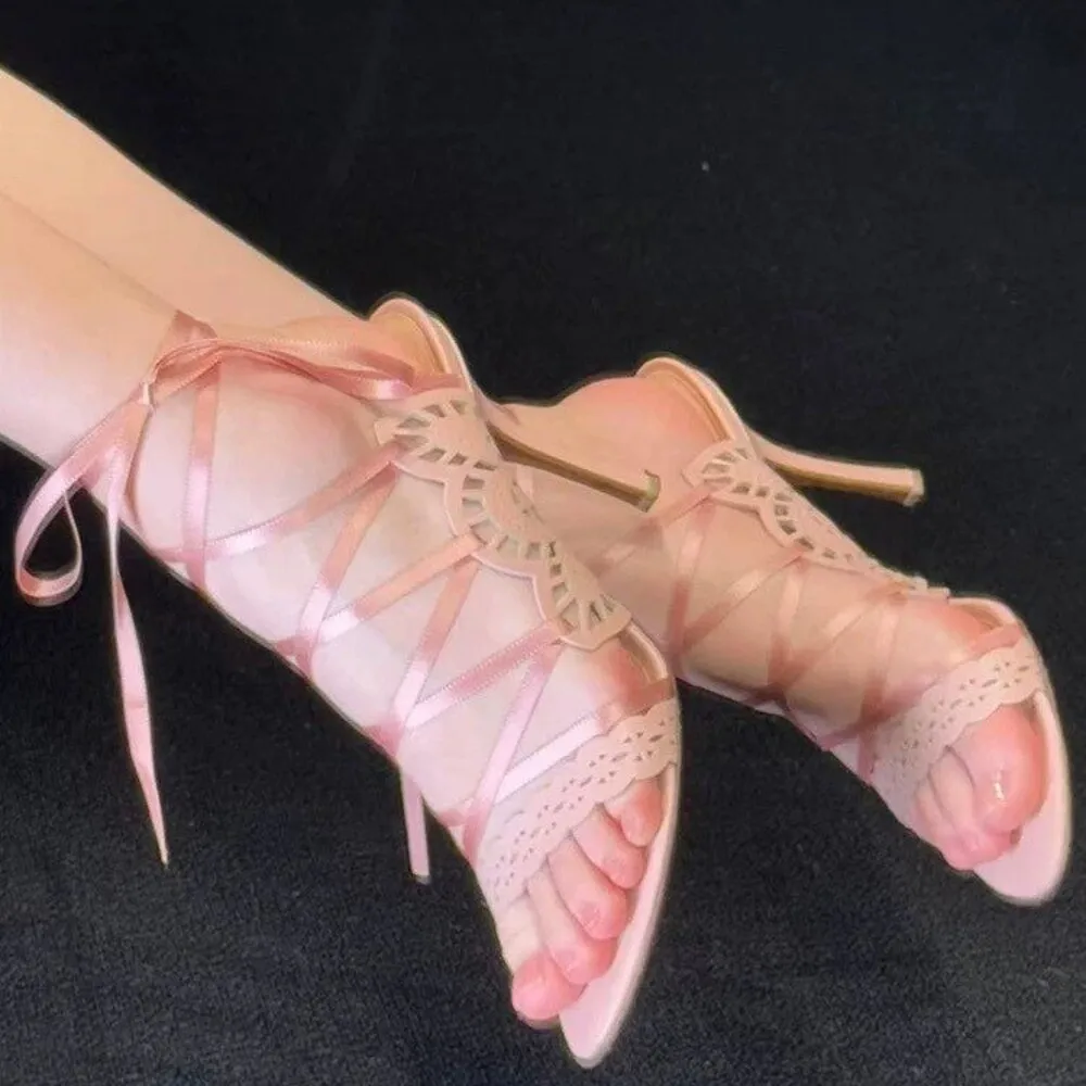 Women Lace-up High Heel Sandals Hollow Out Laser Cut Satin Ribbon Ankle Tie Stiletto Heel Party Wedding Prom Shoes
Women Lace-up High Heel Sandals Hollow Out Laser Cut Satin Ribbon Ankle Tie Stiletto Heel Party Wedding Prom Shoes
