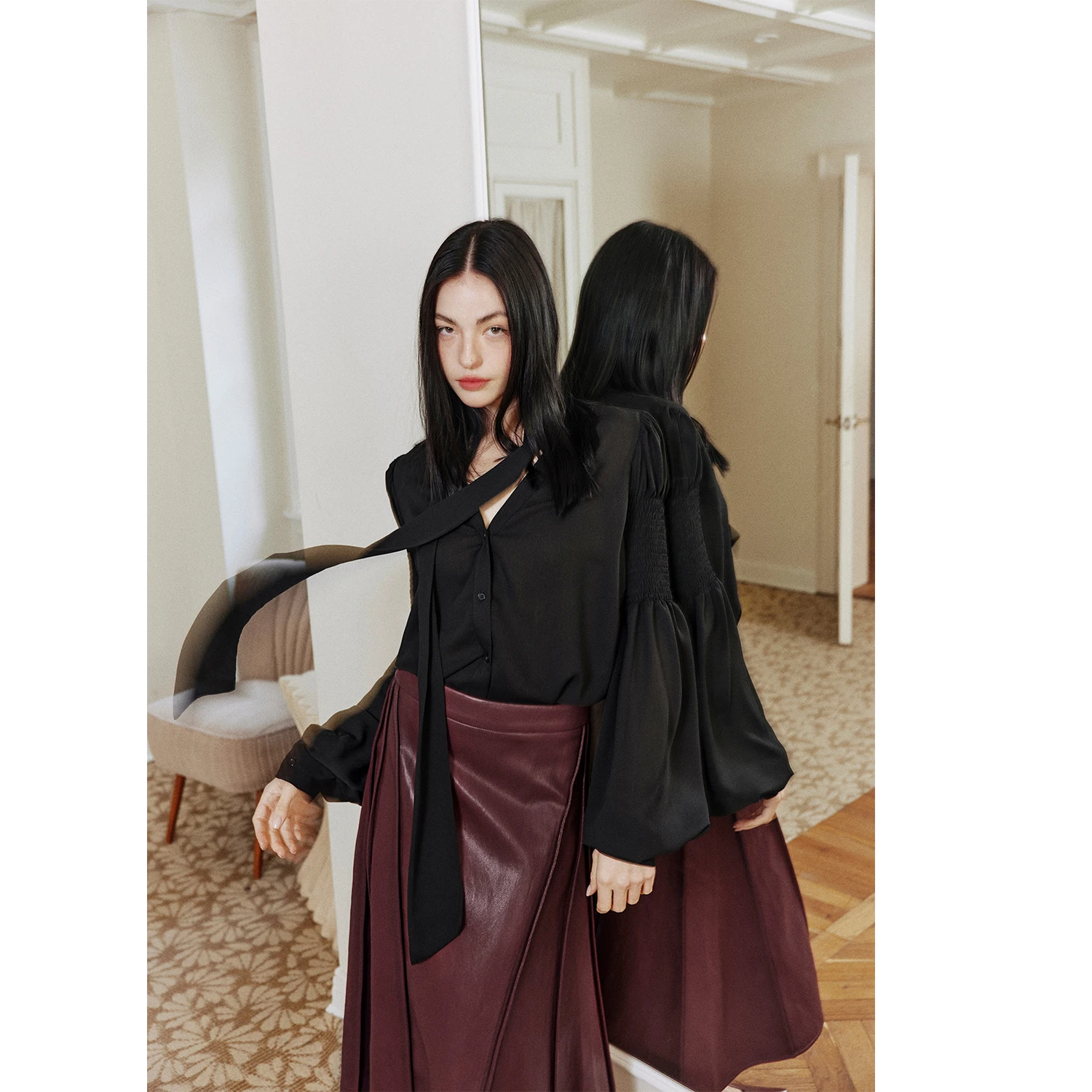 Женское повседневное платье Rosebanks Bla Heart с одним открытым плечом, рукавом-фонариком, стандартной длины, из полиэфирного волокна, с длинным рукавом
Женское повседневное платье Rosebanks Bla Heart с одним открытым плечом, рукавом-фонариком, стандартной длины, из полиэфирного волокна, с длинным рукавом