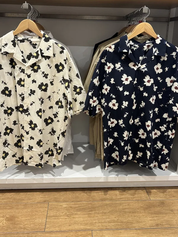 Mod Cotton Blend ort Sve Printed irt Loose Fit for Men And Women Faionable Urban Sle Summer Thin Model 474522
Mod Cotton Blend ort Sve Printed irt Loose Fit for Men And Women Faionable Urban Sle Summer Thin Model 474522