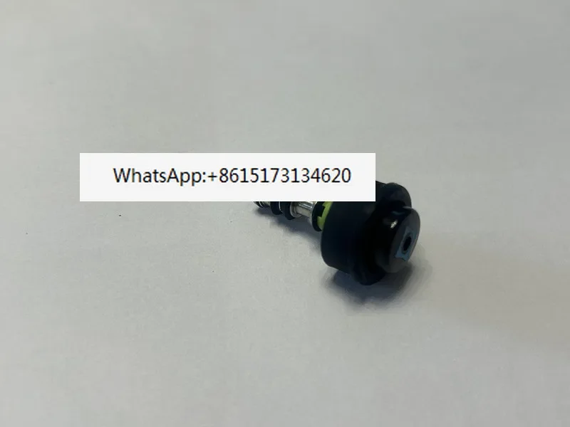 Compatible with AW-500/G SB-500/G Gastrointestinal Endoscopy Consumables Water Gas Button
Compatible with AW-500/G SB-500/G Gastrointestinal Endoscopy Consumables Water Gas Button