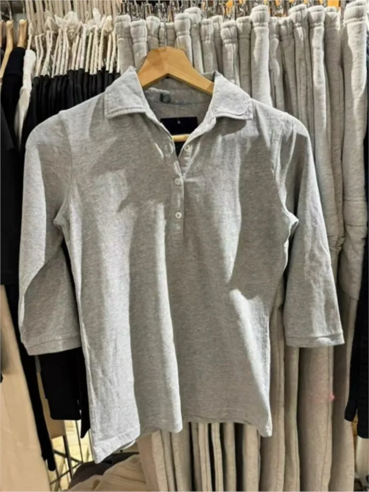Sweet Gray Half Sleeve Button Tees Women Summer New Cotton Casual Turn-down Collar Tops Female Vintage Preppy Style T-shirts Y2K
Sweet Gray Half Sleeve Button Tees Women Summer New Cotton Casual Turn-down Collar Tops Female Vintage Preppy Style T-shirts Y2K