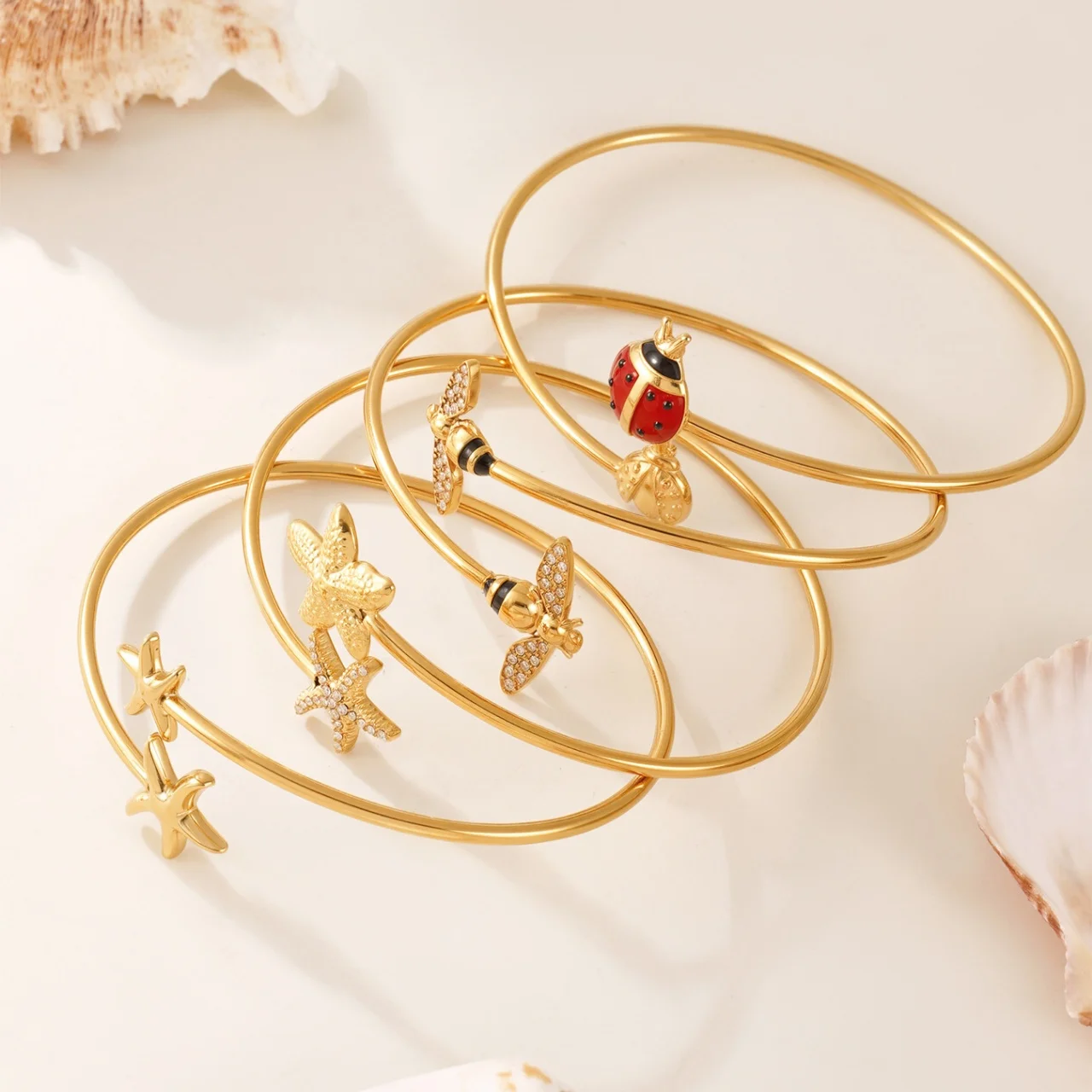 3/5pcs Summer Gold Stainless Steel Starfish/ Bee/ Ladybug Open Bangle Anti-rust Cuff Bracelet Waterproof Fashion Women Jewelry
3/5pcs Summer Gold Stainless Steel Starfish/ Bee/ Ladybug Open Bangle Anti-rust Cuff Bracelet Waterproof Fashion Women Jewelry