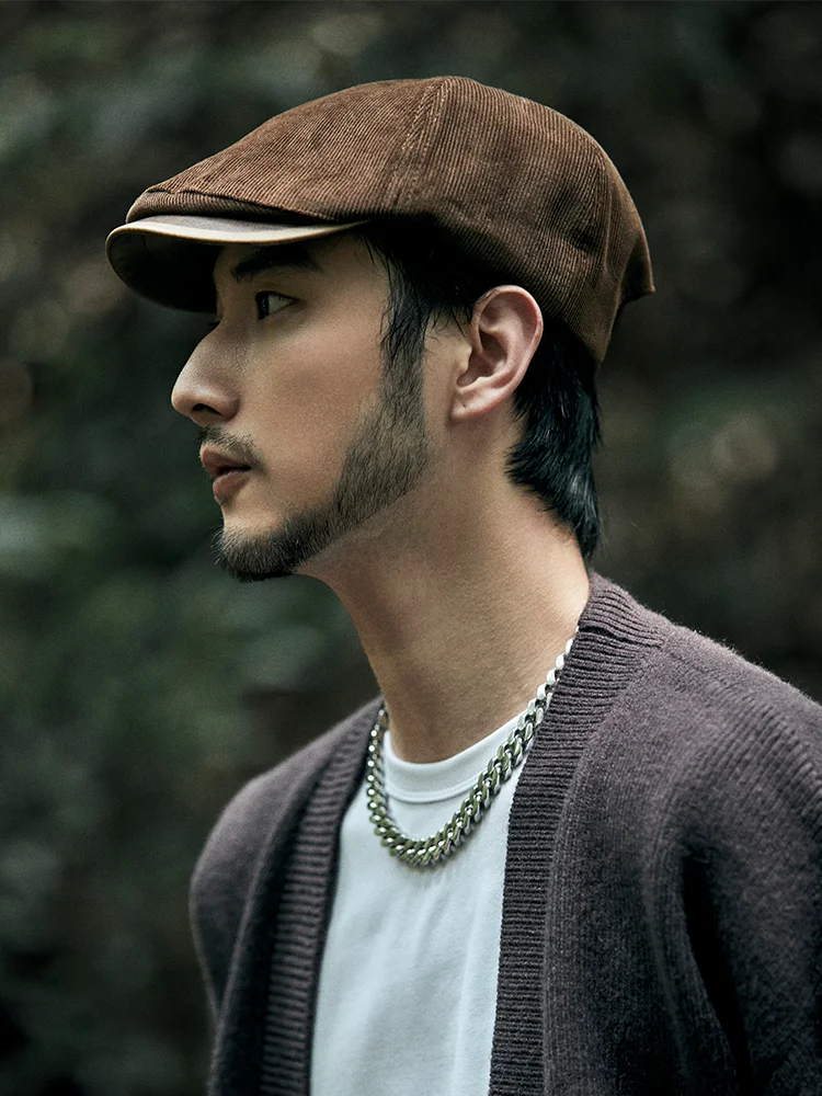 New Niche Autumn and Winter Fashion Big Head Corduroy Forward Hat Men's Retro British Leather Brim Newsboy Cap Berets for Women
New Niche Autumn and Winter Fashion Big Head Corduroy Forward Hat Men's Retro British Leather Brim Newsboy Cap Berets for Women