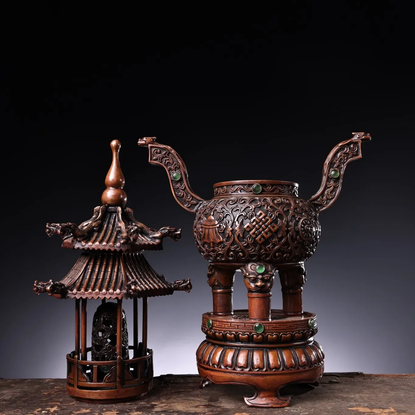 19"Tibetan Temple Collection Old Bronze Mosaic Gem Stupa Buddha Pagoda Shape incense burner Worship Hall Town house Exorcism
19"Tibetan Temple Collection Old Bronze Mosaic Gem Stupa Buddha Pagoda Shape incense burner Worship Hall Town house Exorcism