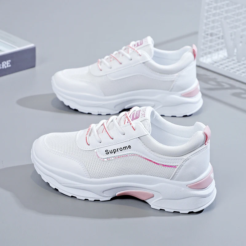Casual Small White Shoes New Fashion Casual Sports Shoes Four Seasons Women's Breathable Comfortable Flat Outdoor Walking Shoes
Casual Small White Shoes New Fashion Casual Sports Shoes Four Seasons Women's Breathable Comfortable Flat Outdoor Walking Shoes