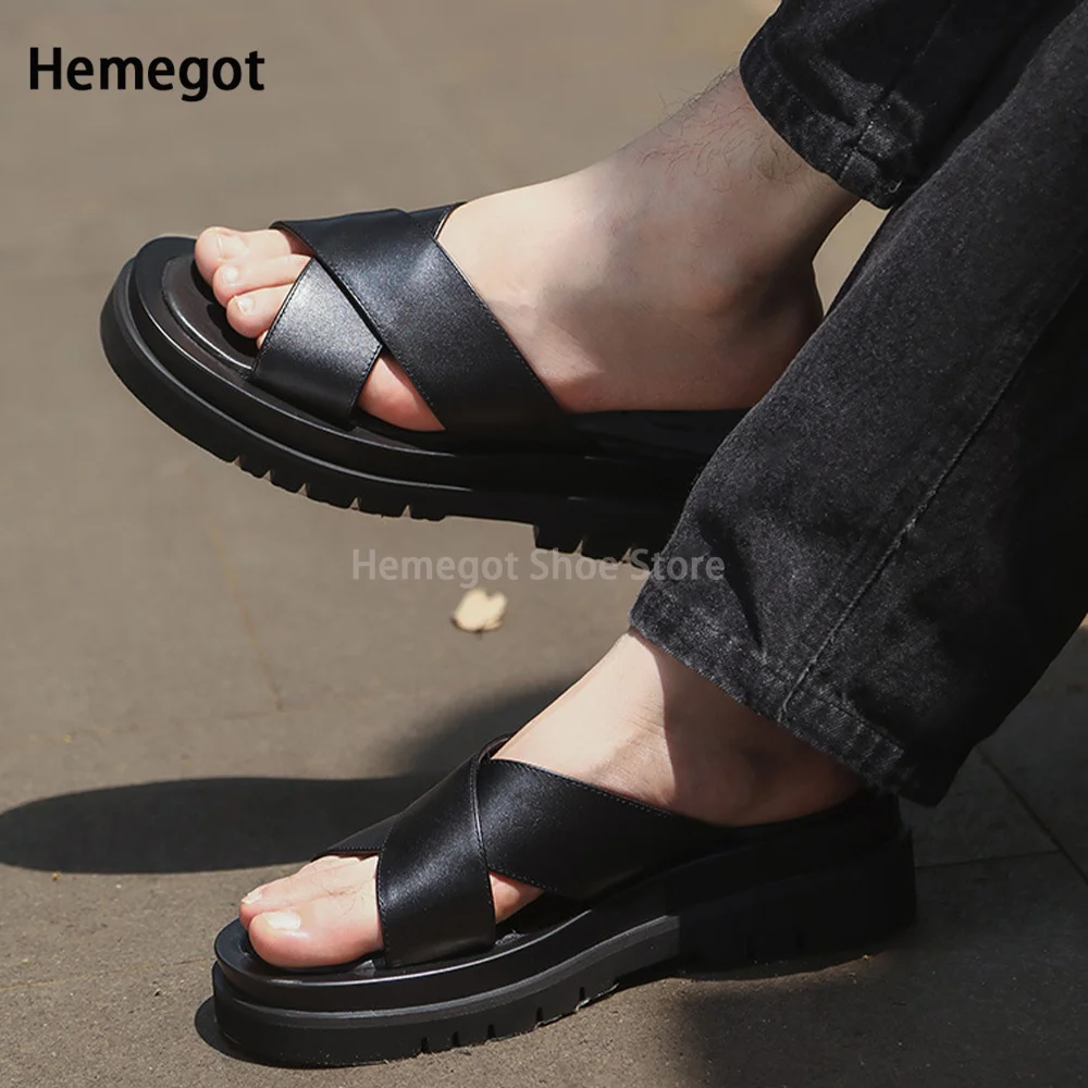Summer Leather Flip-Flops Men Casual Cross Slides Males Sandals Leather Slippers Zapatos Men 2024 Tendencia Thick-Soled Shoes
Summer Leather Flip-Flops Men Casual Cross Slides Males Sandals Leather Slippers Zapatos Men 2024 Tendencia Thick-Soled Shoes