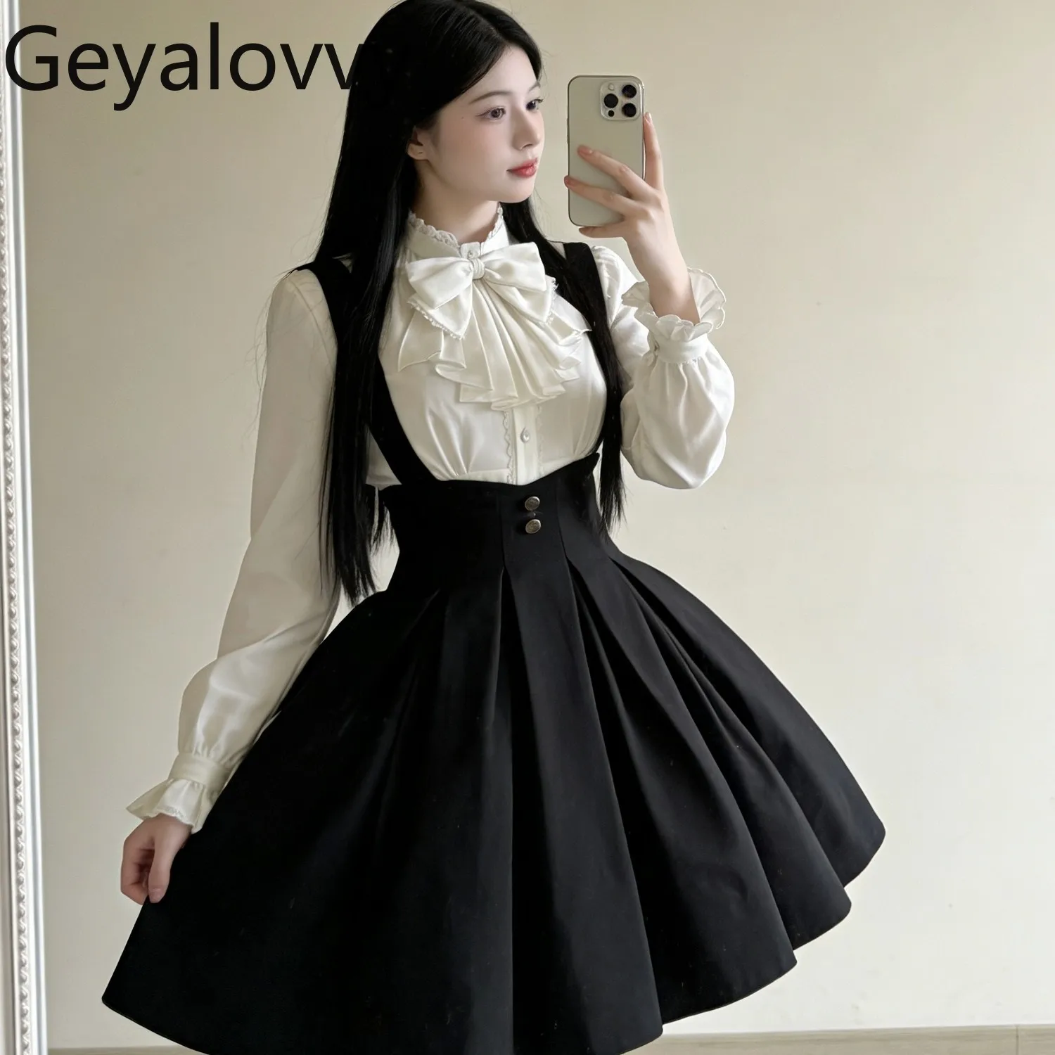 Spring Summer New Lolita Inner Shirt Vintage French Elegant Blouses Versatile Long Sleeve Tops for Women Lolita Style
Spring Summer New Lolita Inner Shirt Vintage French Elegant Blouses Versatile Long Sleeve Tops for Women Lolita Style