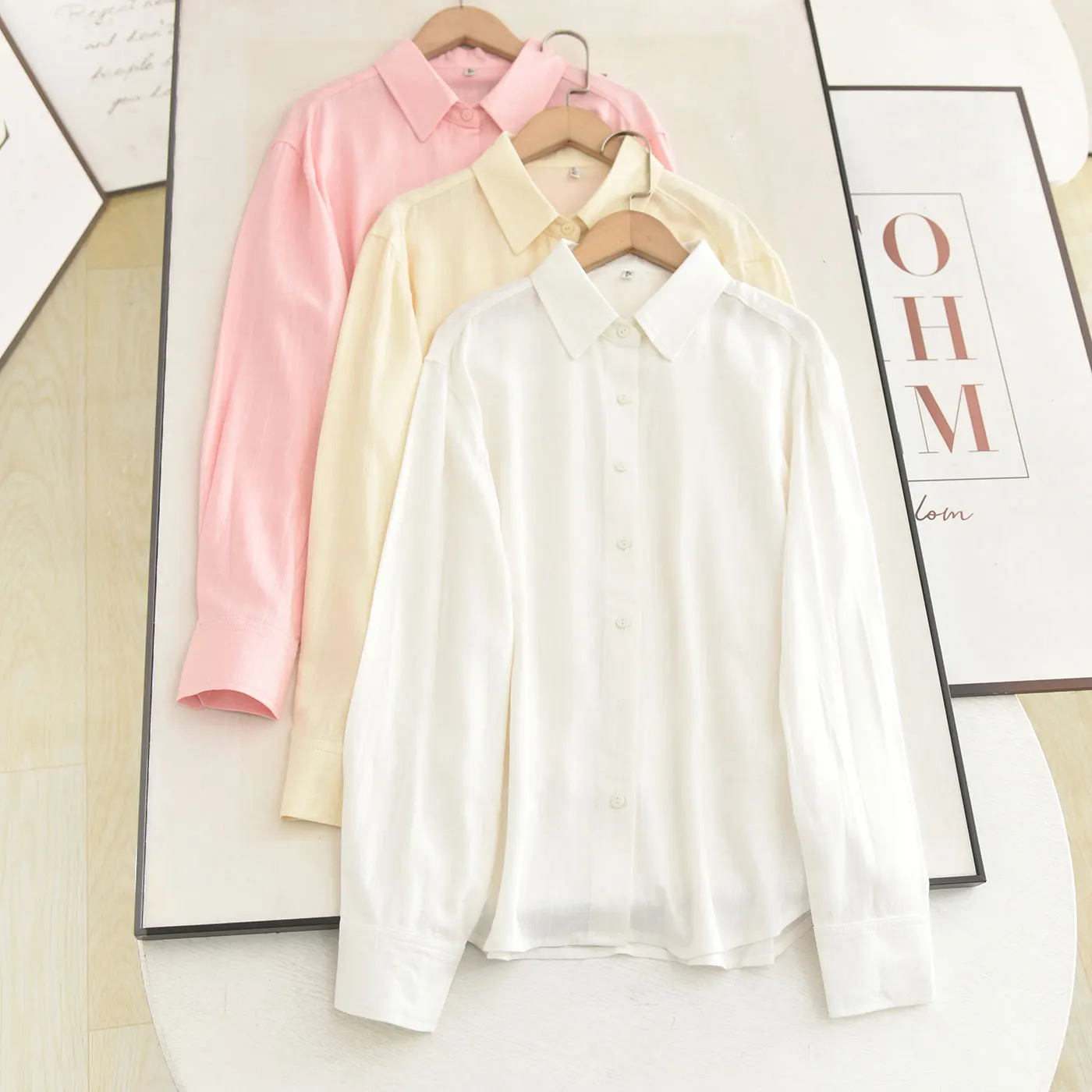 Minimalist Korean Style Pure Color Casual Shirt Spring Summer Breathable Long Sleeve Women's Collar Outerwear Jacket
Minimalist Korean Style Pure Color Casual Shirt Spring Summer Breathable Long Sleeve Women's Collar Outerwear Jacket
