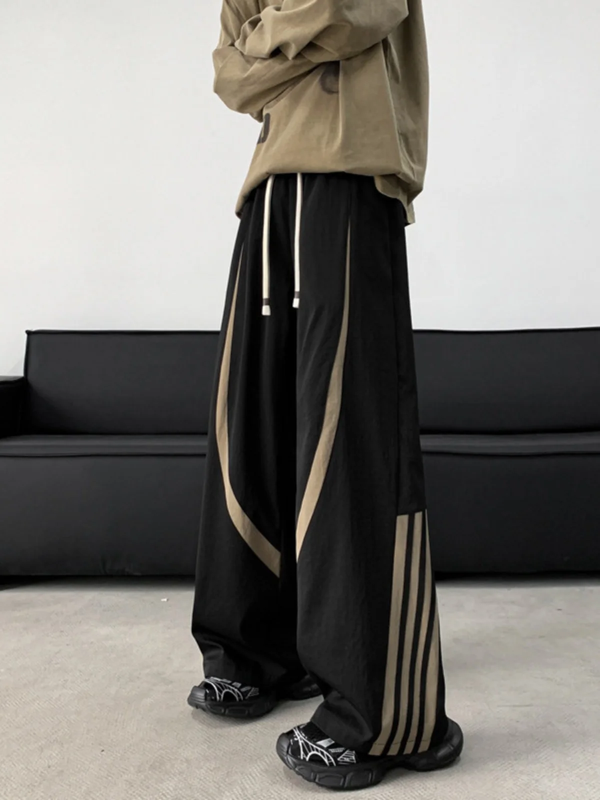 American Retro Striped Casual Pants for Boys Autumn Bla Straight Leg Floor-Length Hiking Pants Youthful Vitali Sle
American Retro Striped Casual Pants for Boys Autumn Bla Straight Leg Floor-Length Hiking Pants Youthful Vitali Sle