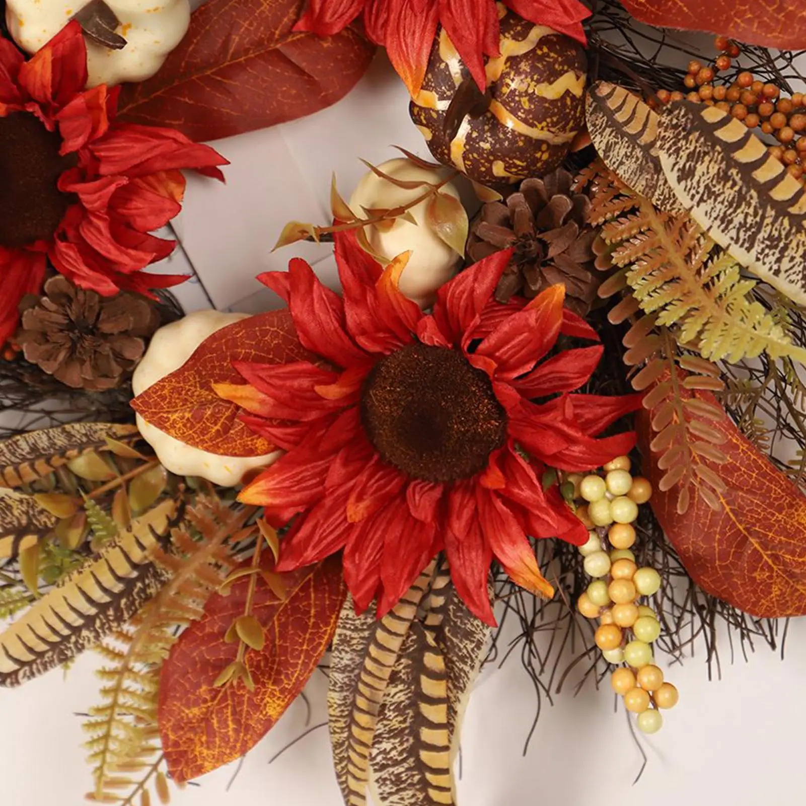 Венок на входную дверь, кленовые листья, подсолнух, осенний венок, искусственные украшения на День Благодарения для праздника, сезонной вечеринки, домашний декор
Венок на входную дверь, кленовые листья, подсолнух, осенний венок, искусственные украшения на День Благодарения для праздника, сезонной вечеринки, домашний декор