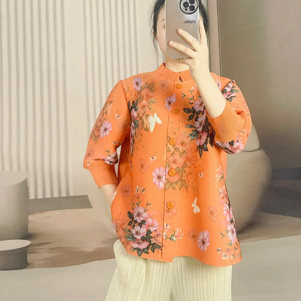 Miyake Pleated Lapel Breasted Printed Jacket 2022 Spring New Design Cardigan T-shirt Top Cardigan
Miyake Pleated Lapel Breasted Printed Jacket 2022 Spring New Design Cardigan T-shirt Top Cardigan