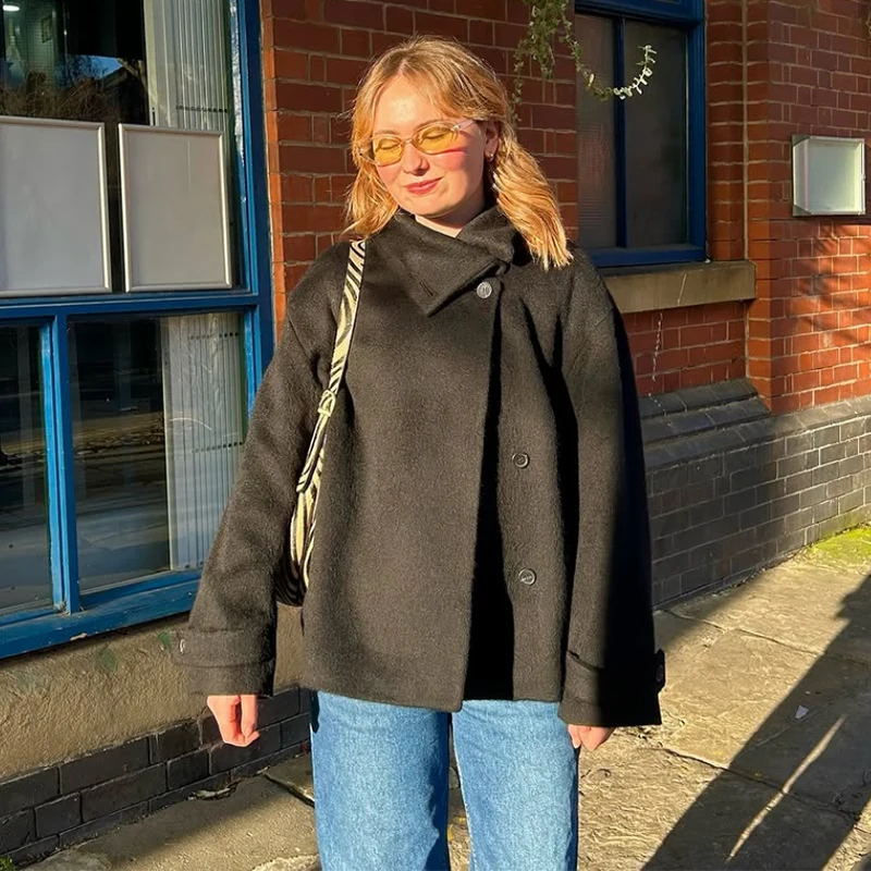 Autumn Single Breasted Lady Streetwear Fluffy Woolen Women Jacket Long Sleeve Stand Collar Female Coat
Autumn Single Breasted Lady Streetwear Fluffy Woolen Women Jacket Long Sleeve Stand Collar Female Coat