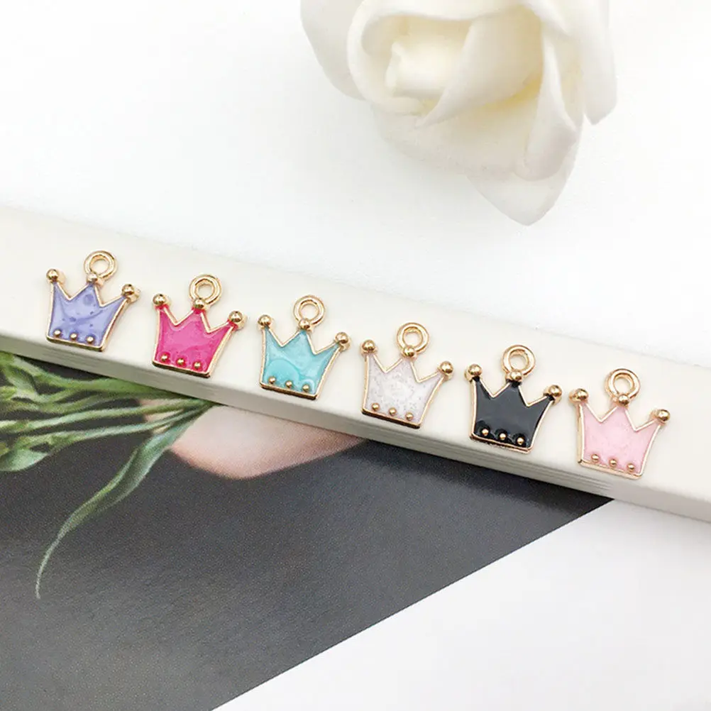 60Pcs Pearl Crown Pendants Vintage Drip Oil Jewelry Accessories DIY Necklace Bracelet Making Decor Gift Supplies
60Pcs Pearl Crown Pendants Vintage Drip Oil Jewelry Accessories DIY Necklace Bracelet Making Decor Gift Supplies