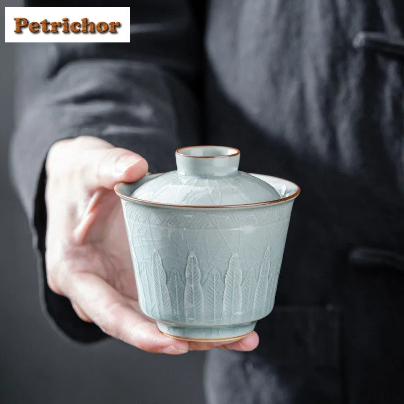 110ml Yue Kiln Secret Color Handmade Relief Gaiwan Traditional Tea Tureen Tea Bowl with Lid Kit Tea Maker Cover Bowl Cafes Gift
110ml Yue Kiln Secret Color Handmade Relief Gaiwan Traditional Tea Tureen Tea Bowl with Lid Kit Tea Maker Cover Bowl Cafes Gift
