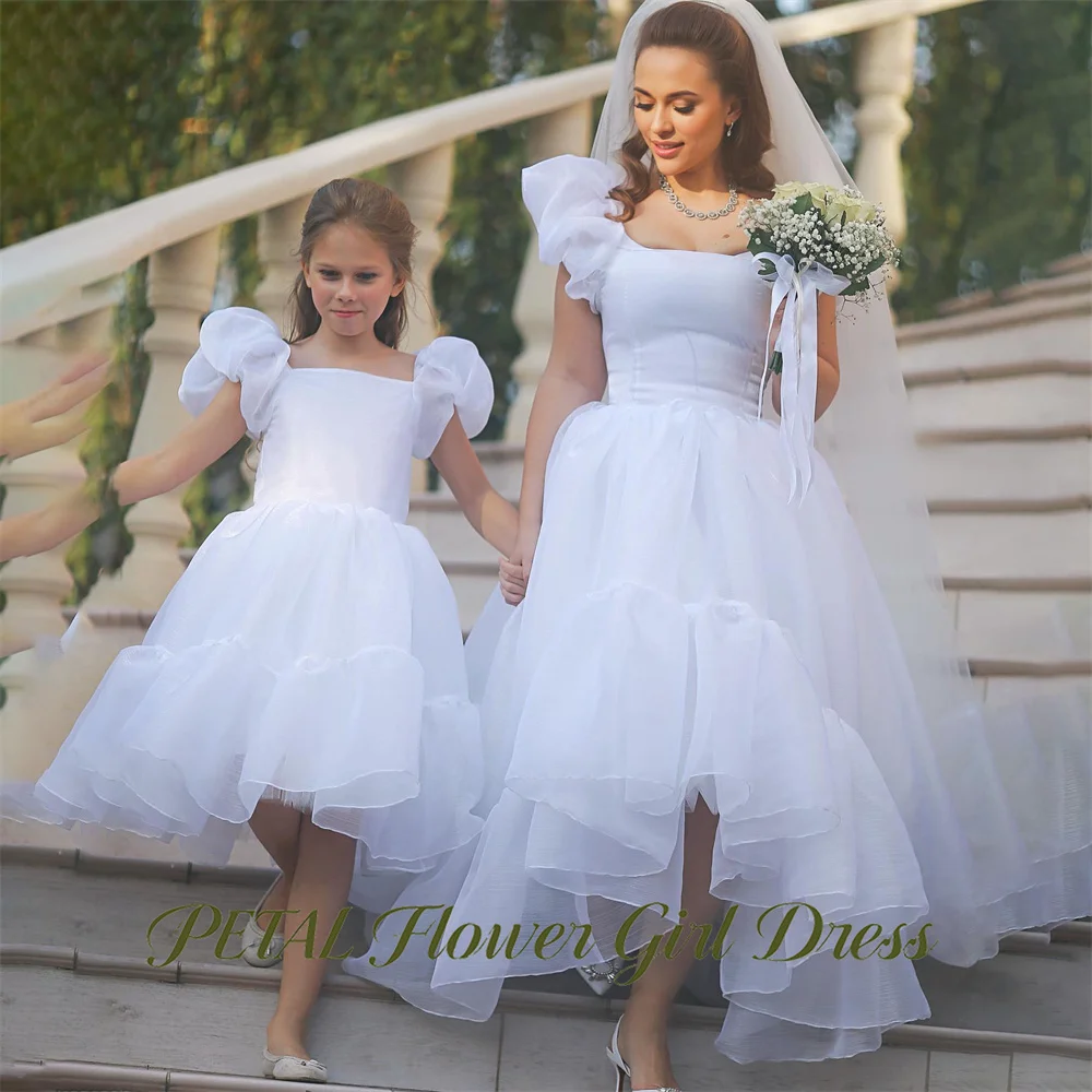 Petal White Princess Girls Dress Square Neck First Communion Gown Short Sleeve Fluffy Children Birthday Wedding Dresses
Petal White Princess Girls Dress Square Neck First Communion Gown Short Sleeve Fluffy Children Birthday Wedding Dresses