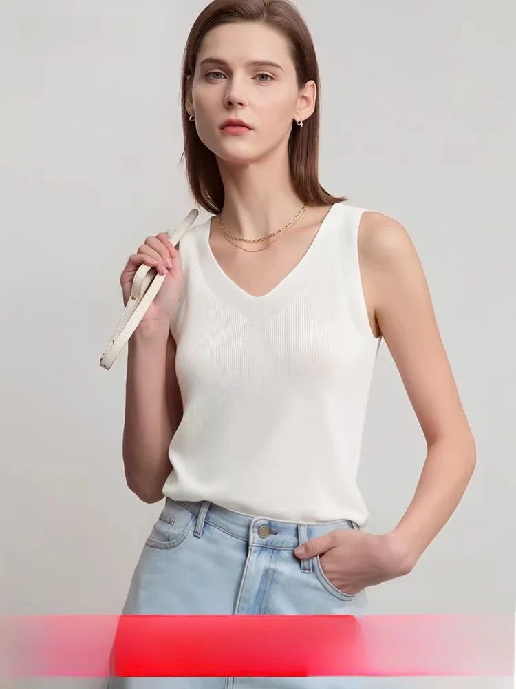 Женская майка-топ Ele Slim Fit с V-образным вырезом из двойной изогнутой пряжи, универсальная, для повседневной носки, из нейлоновой смеси
Женская майка-топ Ele Slim Fit с V-образным вырезом из двойной изогнутой пряжи, универсальная, для повседневной носки, из нейлоновой смеси