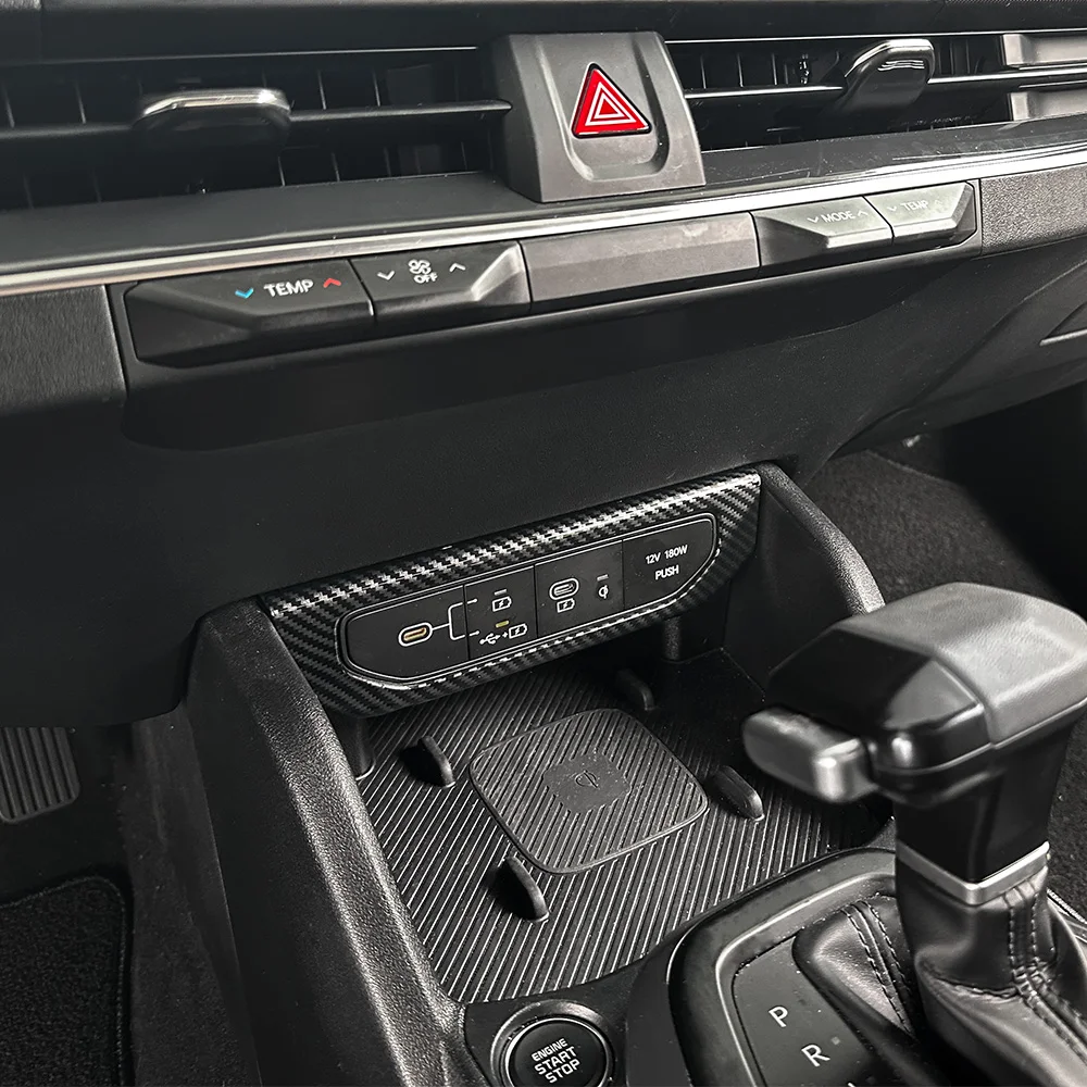 Car Center Console USB Charge Port Phone Charging Decorative Cover Trim For KIA K4 2024 2025 2026 LHD 
Car Center Console USB Charge Port Phone Charging Decorative Cover Trim For KIA K4 2024 2025 2026 LHD