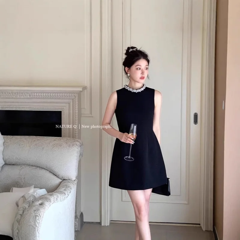 Hebe Style Black Beaded Sleeveless Knitted Vest Dress Women's Summer New Leaf Edge Slimming Midi Dress round Neck No Sleeve
Hebe Style Black Beaded Sleeveless Knitted Vest Dress Women's Summer New Leaf Edge Slimming Midi Dress round Neck No Sleeve