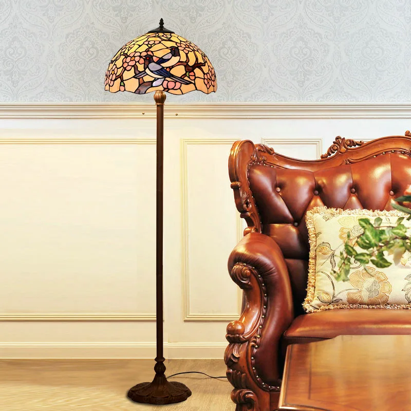 Floor lamp living room bedroom magpie plum blossom three-dimensional desk lamp
Floor lamp living room bedroom magpie plum blossom three-dimensional desk lamp