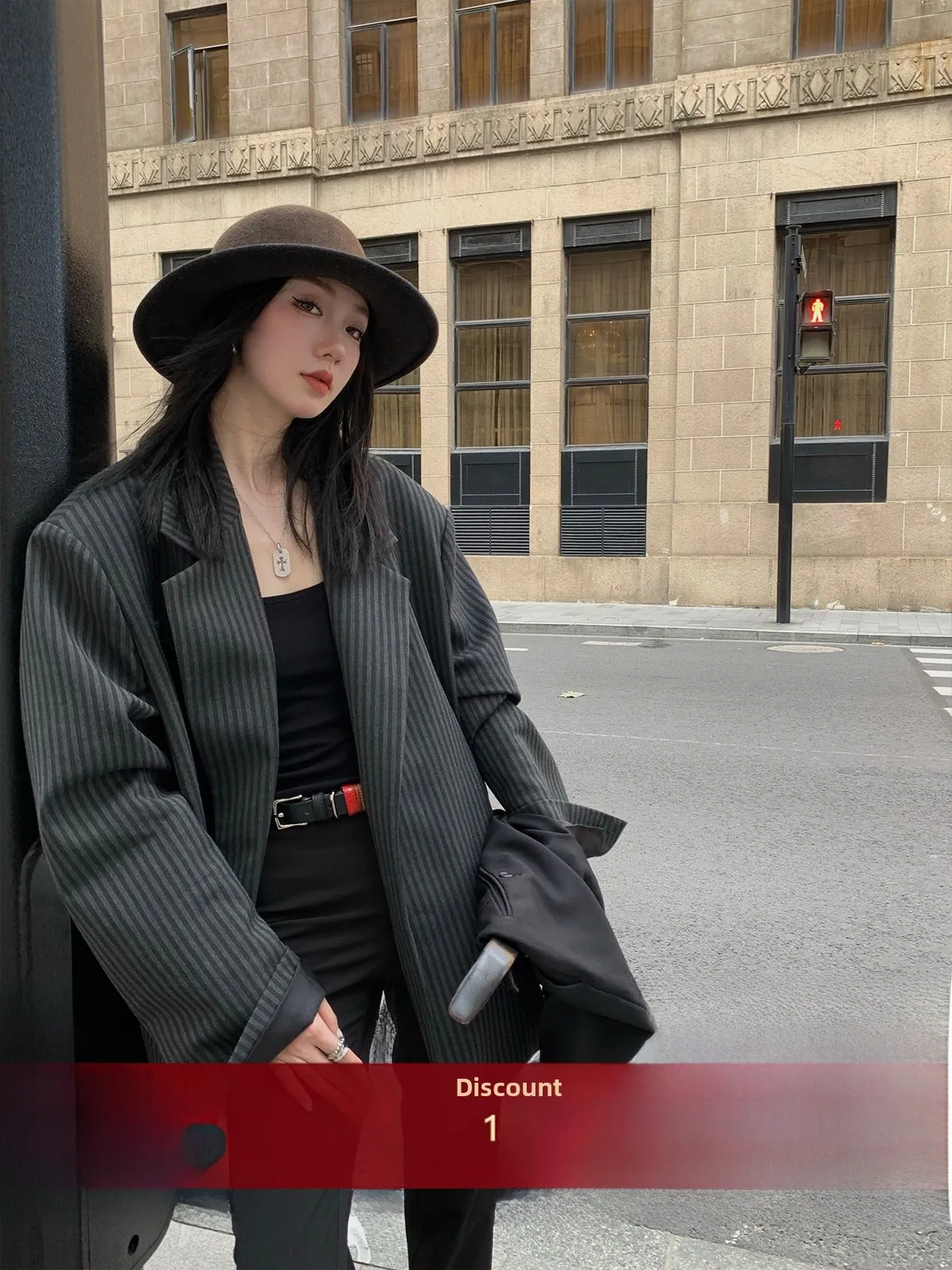 Ouyang женский полосатый костюм Jaet свободного кроя винтажный дизайн для поездок на работу Long Sve на пуговицах модная верхняя одежда
Ouyang женский полосатый костюм Jaet свободного кроя винтажный дизайн для поездок на работу Long Sve на пуговицах модная верхняя одежда