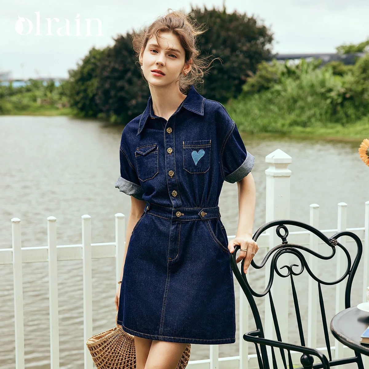 OLrain Denim Mini Dress Women 2025 Fashion Washed Cotton Commute Streetwear Vintage Short Sleeve Metal Button Dress O23XL81535
OLrain Denim Mini Dress Women 2025 Fashion Washed Cotton Commute Streetwear Vintage Short Sleeve Metal Button Dress O23XL81535