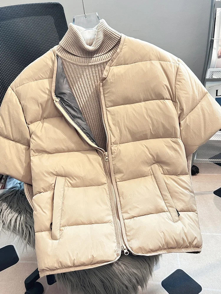 Ladies Thickened 90 White Duck down Short Coat Half Sleeve mid Sleeve Winter Outerwear New 2024 Fashion round Neck Short Length
Ladies Thickened 90 White Duck down Short Coat Half Sleeve mid Sleeve Winter Outerwear New 2024 Fashion round Neck Short Length