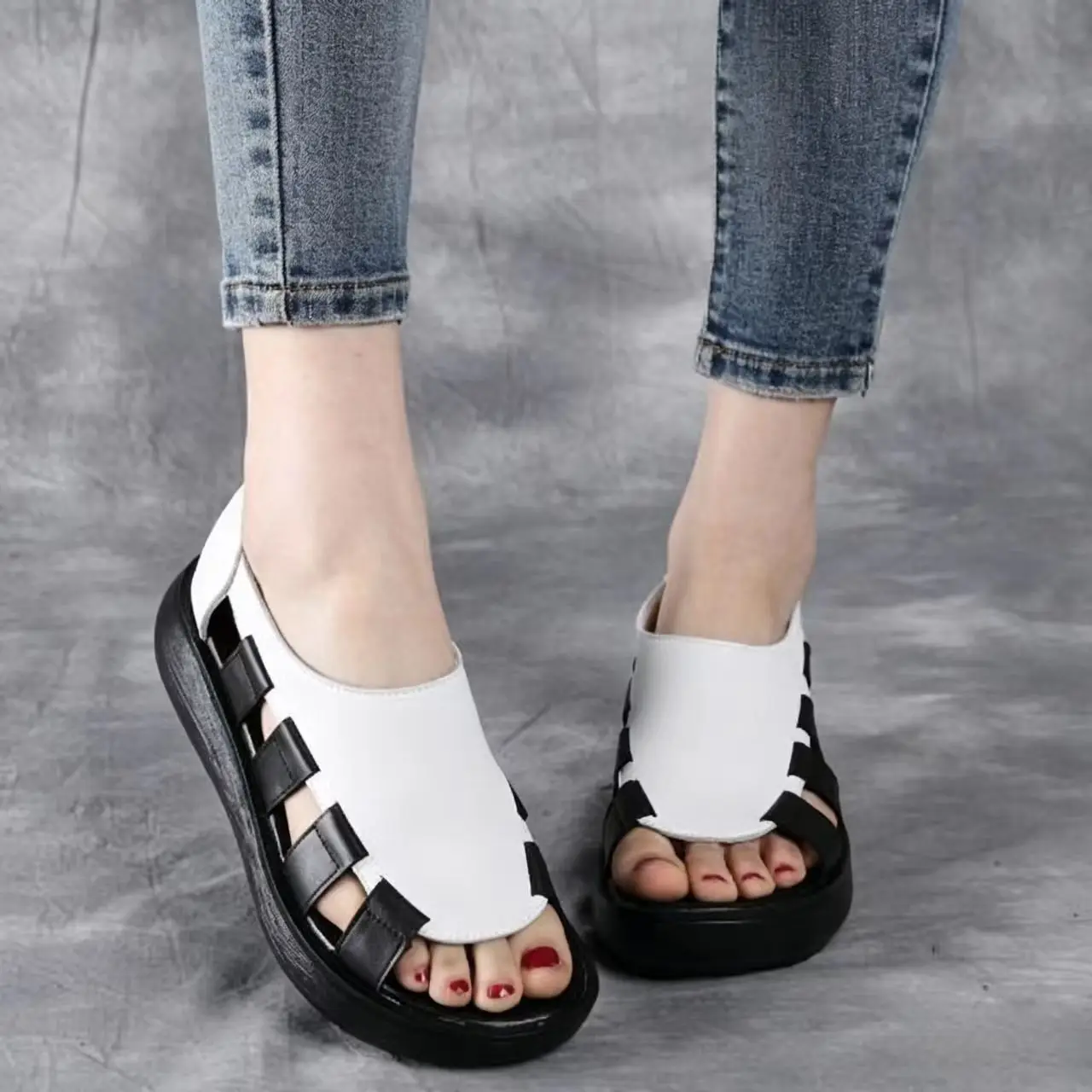 Women Genuine Leather Wedges Peep Toe Sandals Summer New Thick Sole Non Slip Slip On Hollow Out Cave Sandals Casual Sandals
Women Genuine Leather Wedges Peep Toe Sandals Summer New Thick Sole Non Slip Slip On Hollow Out Cave Sandals Casual Sandals