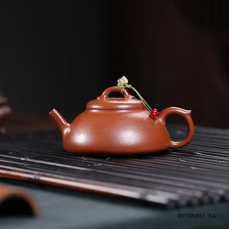 120ml Tradition Yixing Purple Clay Teapot Tradition Handmade Zisha Tea Pot Beauty Tea Infuser Kettle Household Teaware Tea Set
120ml Tradition Yixing Purple Clay Teapot Tradition Handmade Zisha Tea Pot Beauty Tea Infuser Kettle Household Teaware Tea Set