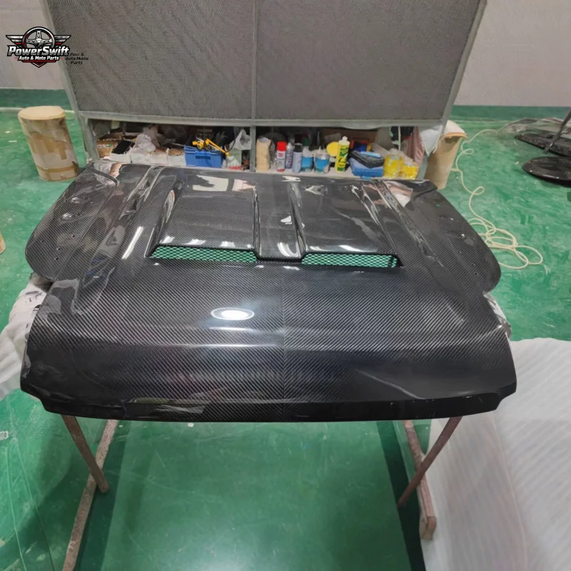 Suitable for Land Rover Defender Modification Upgrade Kane Model Engine Hood
Suitable for Land Rover Defender Modification Upgrade Kane Model Engine Hood