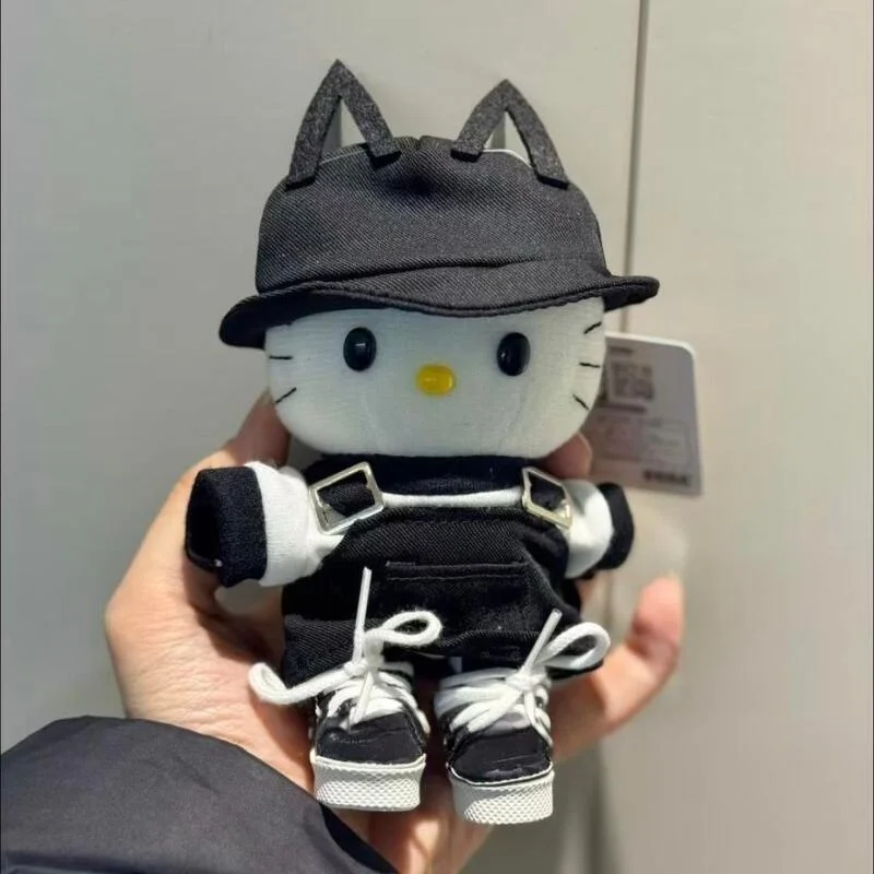 Sanrio Hello Kitty Black Retro Fisherman Hat Plush Filled Keychain Girl's Car Key Ring Toy Couple Backpack Hanging Pendant Gift
Sanrio Hello Kitty Black Retro Fisherman Hat Plush Filled Keychain Girl's Car Key Ring Toy Couple Backpack Hanging Pendant Gift