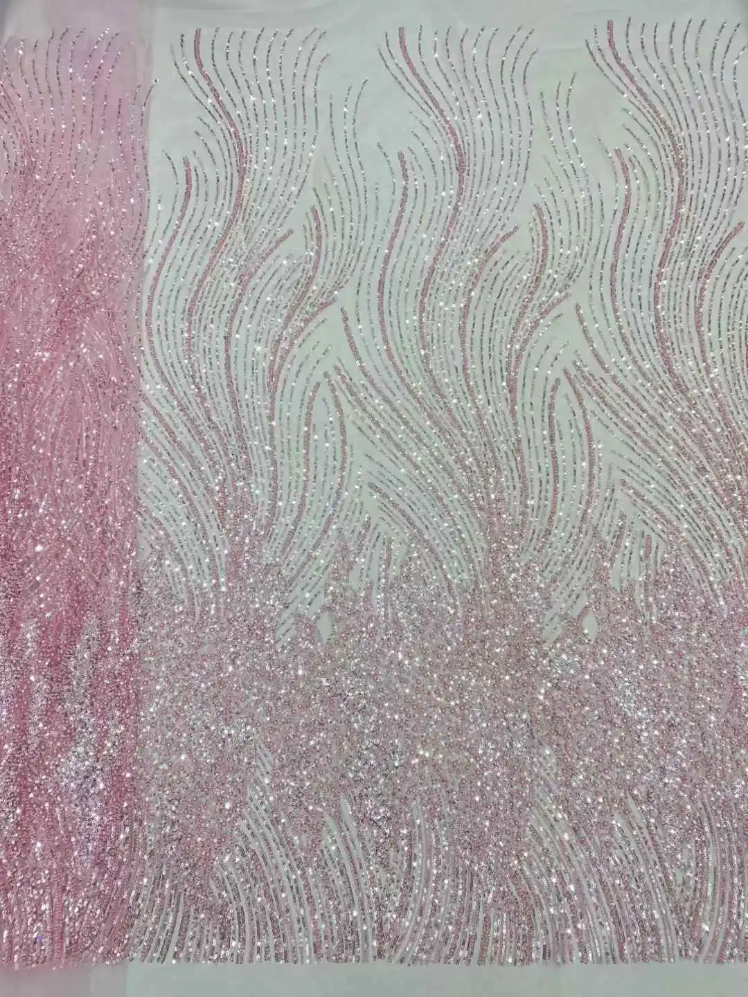 High-Quality French African 3D Lace Fabric with Beaded Embroidery for Women's Wedding Dresses Nigerian Style Mesh Fabric
High-Quality French African 3D Lace Fabric with Beaded Embroidery for Women's Wedding Dresses Nigerian Style Mesh Fabric