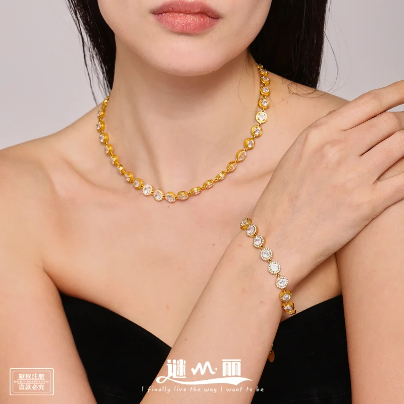Mi Li Chao Flash Starry Sky round White Zircon Handmade Chain Stainless Steel Plated 18K Real Gold Luxury Elegant Jewelry
Mi Li Chao Flash Starry Sky round White Zircon Handmade Chain Stainless Steel Plated 18K Real Gold Luxury Elegant Jewelry