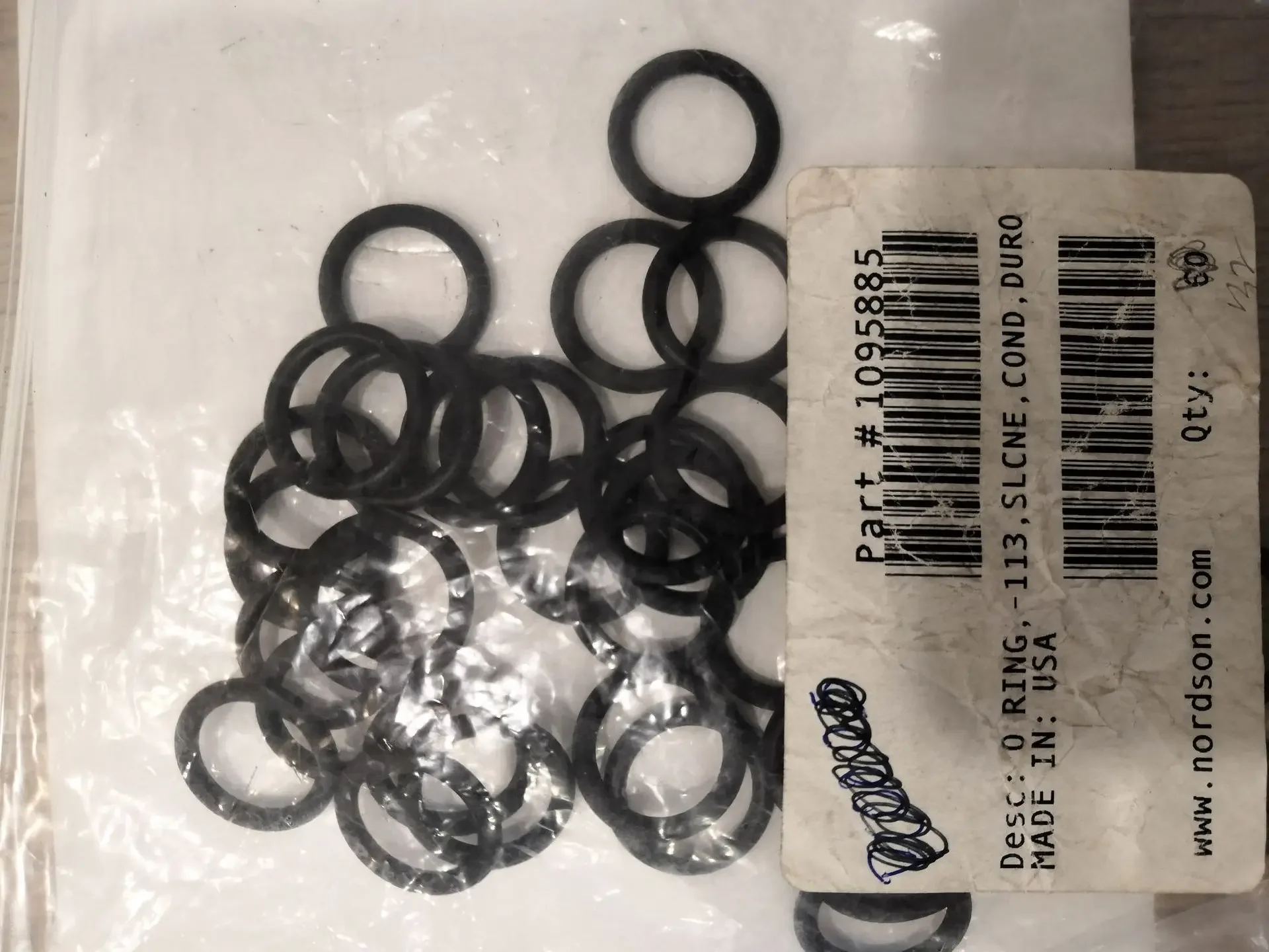 Уплотнительное кольцо машины термоплавкого клея Nordson 1095885 Уплотнительное кольцо, ВИТОН
Уплотнительное кольцо машины термоплавкого клея Nordson 1095885 Уплотнительное кольцо, ВИТОН