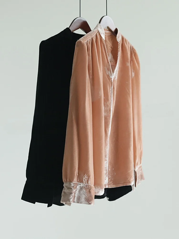 Шелковый бархатный облегающий топ с длинным рукавом и V-образным вырезом, женская модная новинка 2025 года, элегантный китайский стиль
Шелковый бархатный облегающий топ с длинным рукавом и V-образным вырезом, женская модная новинка 2025 года, элегантный китайский стиль