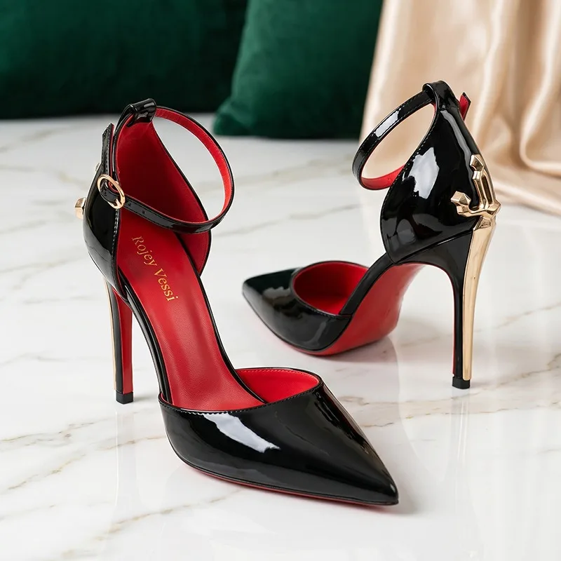 High heeled shoes for women 2026 new black pointed thin heel sharp blade scepter straight strap temperament versatile sandals
High heeled shoes for women 2026 new black pointed thin heel sharp blade scepter straight strap temperament versatile sandals