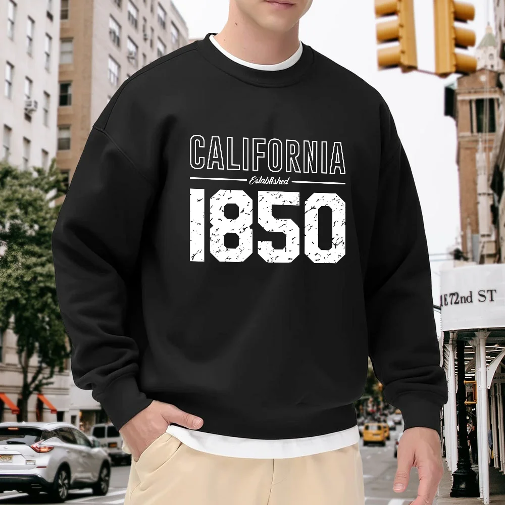 Men's Black Crew Neck Pullover Sweatshirt, Vintage California 1850 Letter Print Loose Top, Street Casual Style Versatile Piece, Comfortable and Trendy for Everyday Wear
Men's Black Crew Neck Pullover Sweatshirt, Vintage California 1850 Letter Print Loose Top, Street Casual Style Versatile Piece, Comfortable and Trendy for Everyday Wear
