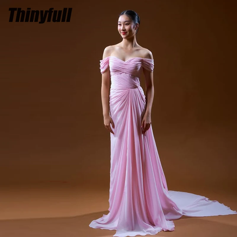 Thinyfull Mermaid Chiffon Off Shoulder Prom Dresses Sleeveless Pleat Evening Dress Holiday Style Gown Robe De Soirée Customized
Thinyfull Mermaid Chiffon Off Shoulder Prom Dresses Sleeveless Pleat Evening Dress Holiday Style Gown Robe De Soirée Customized