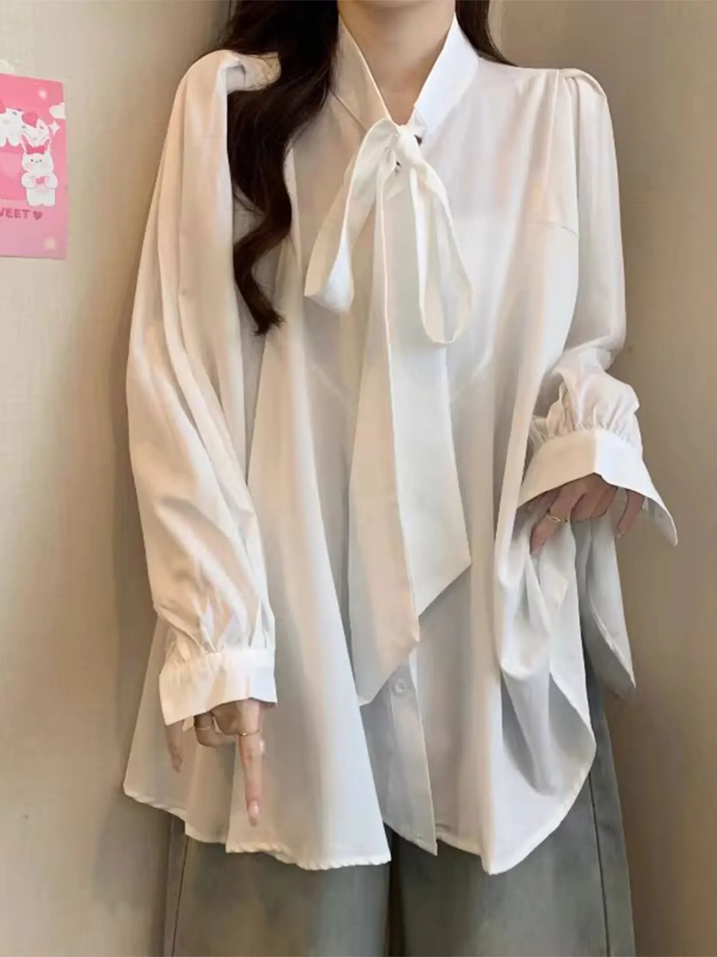 Loose Long Sleeve White Shirt Women's Early Spring Popular plus Size Fat MM Belly Covering Lazy Style Top Knot Bott...
Loose Long Sleeve White Shirt Women's Early Spring Popular plus Size Fat MM Belly Covering Lazy Style Top Knot Bott...