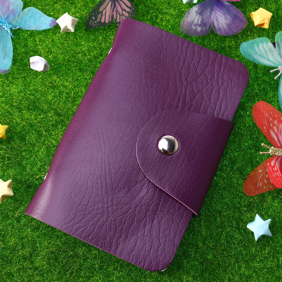 1Pcs Nail Printing Template Bag Purple Stamping Plate Holder with Slots Nail Art Accessories Organizer Manicure Cards Pouch
1Pcs Nail Printing Template Bag Purple Stamping Plate Holder with Slots Nail Art Accessories Organizer Manicure Cards Pouch