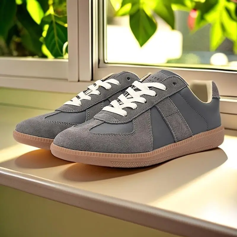 Lined WarmbreathableFashion sneakers for men and women, all-match sports leisure couple shoes
Lined WarmbreathableFashion sneakers for men and women, all-match sports leisure couple shoes