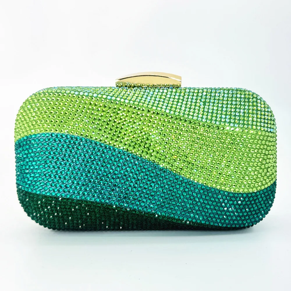 2026 New Crystal Rhinestone Embellished Wedding Dinner Handbag Diamond Gradient Clutch Bag Evening Wear Small Square Bag
2026 New Crystal Rhinestone Embellished Wedding Dinner Handbag Diamond Gradient Clutch Bag Evening Wear Small Square Bag