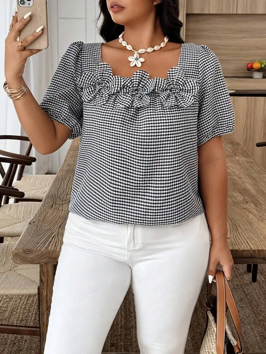 Black and White Gingham Square Neck Top with 3D Floral Ruffle Detail
Black and White Gingham Square Neck Top with 3D Floral Ruffle Detail